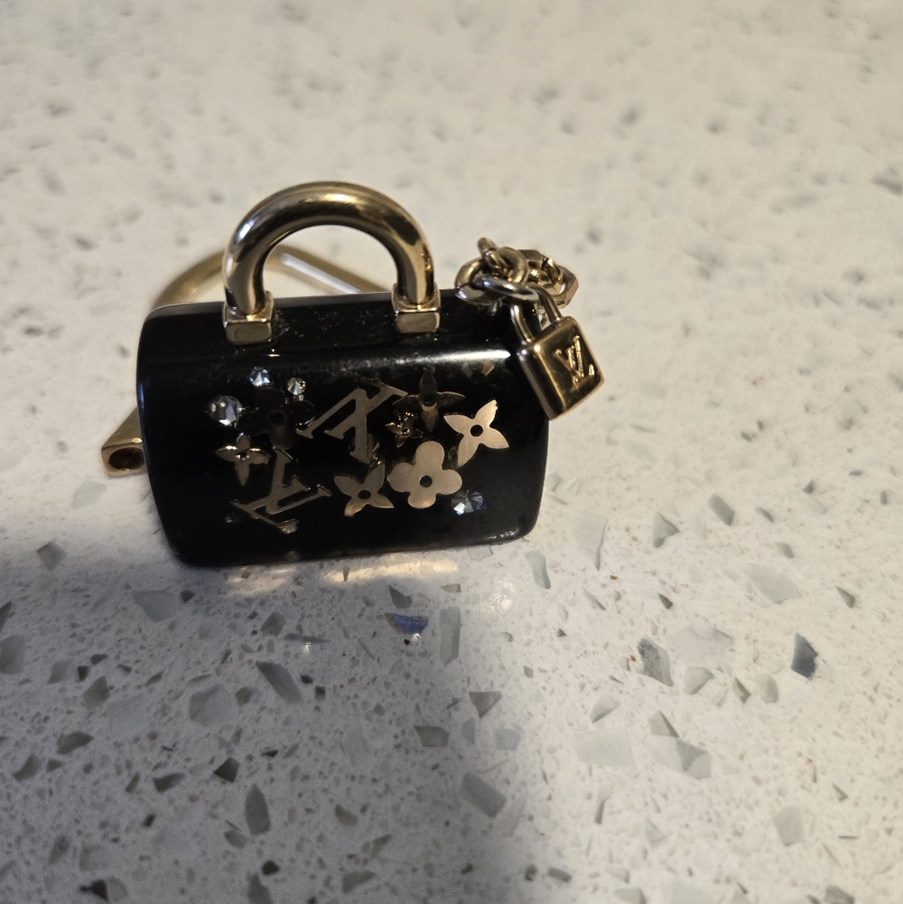 Louis Vuitton BLACK SPEEDY KEY CHAIN BAG CHARM With COA - Picture 2 of 10